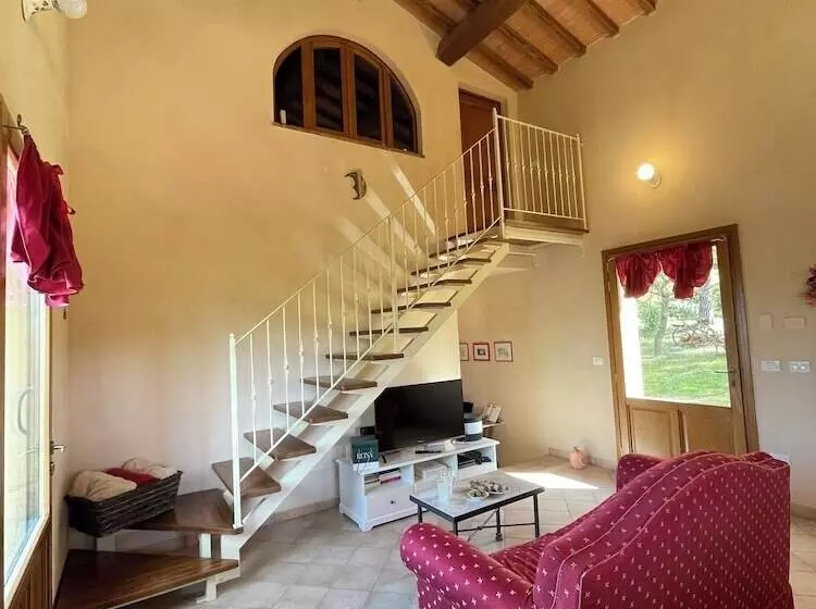 Maaseutuhotelli Agriturismo Podere Le Tombe