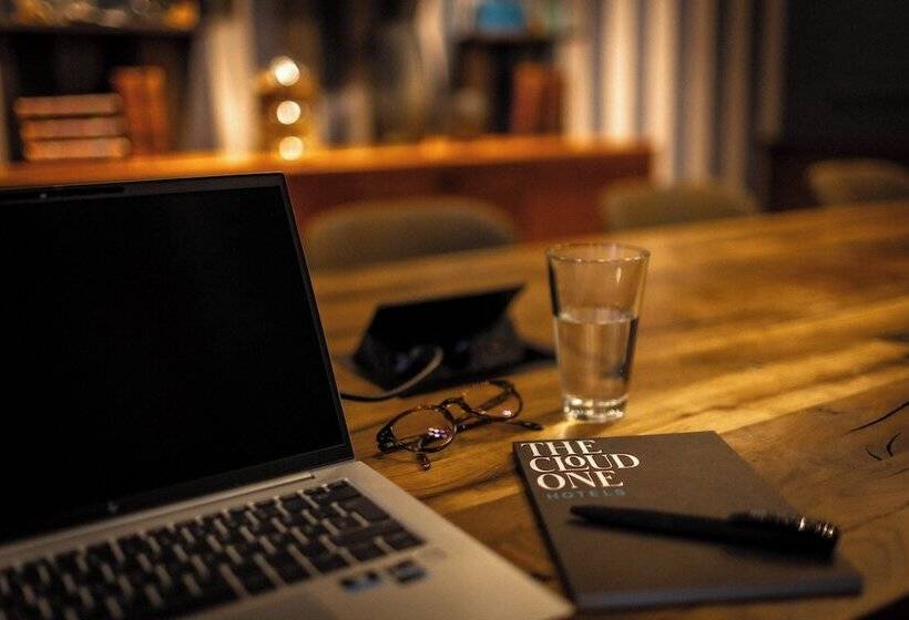 هتل The Cloud One Düsseldorf Köbogen