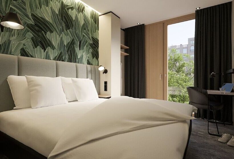 هتل The Cloud One Düsseldorf Köbogen