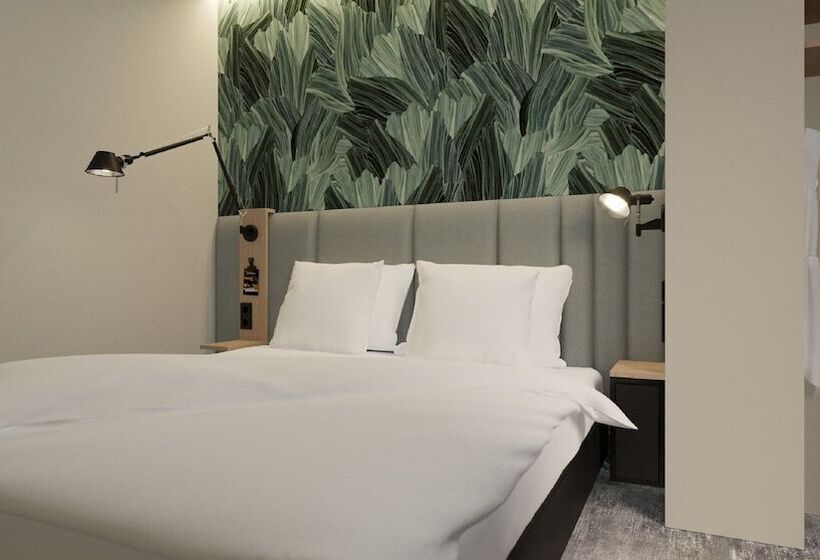 هتل The Cloud One Düsseldorf Köbogen