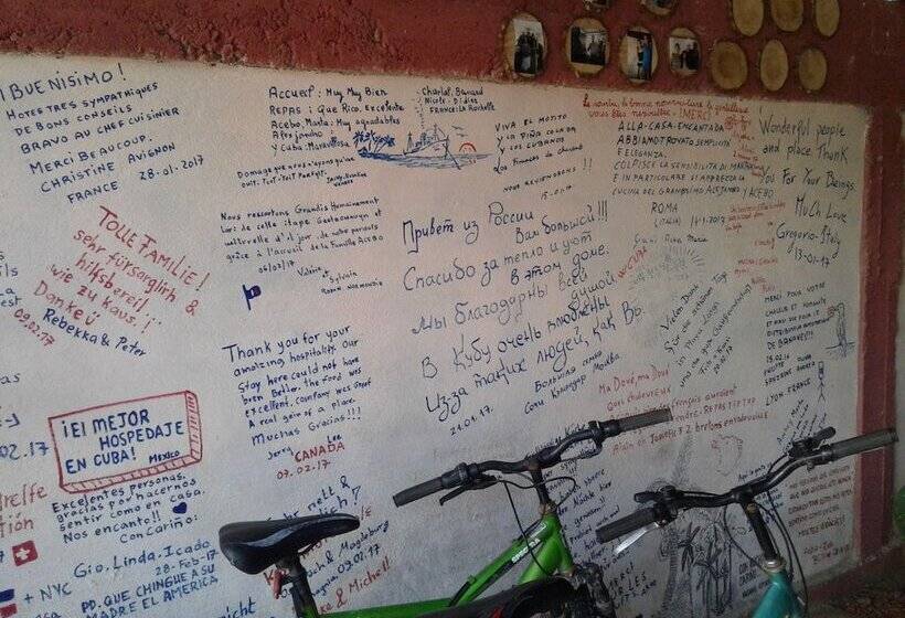 پانسیون Casa Encanto