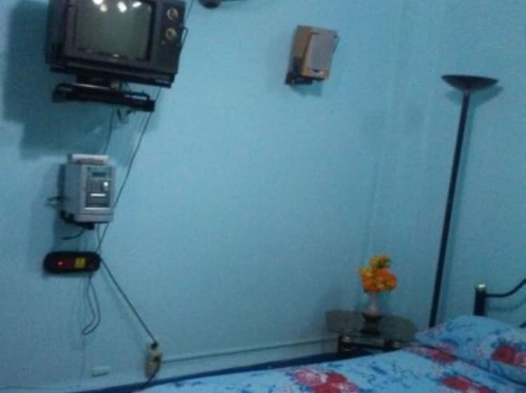 پانسیون Hostal Casandra