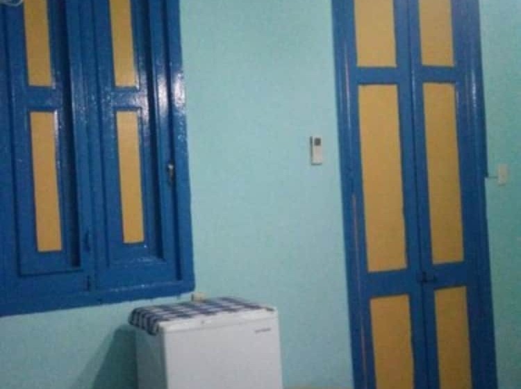 پانسیون Hostal Casandra