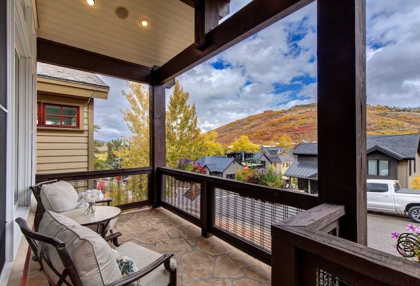 Red Crest 3 Bedrooms Pws 957 By Kbm