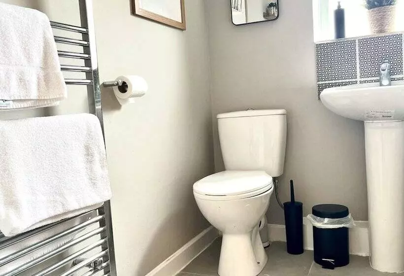 レジデンス Central Ellesmere  Sleeps2   Parking   Petfriendly