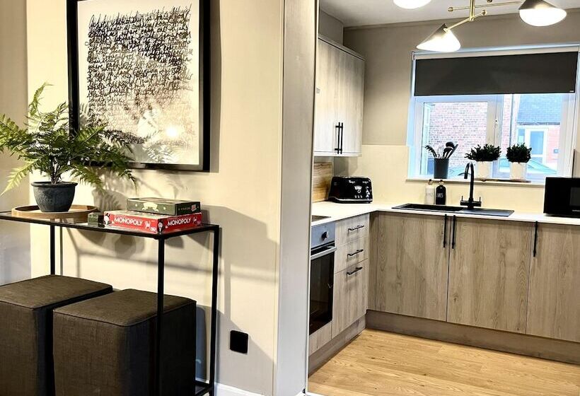 レジデンス Central Ellesmere  Sleeps2   Parking   Petfriendly