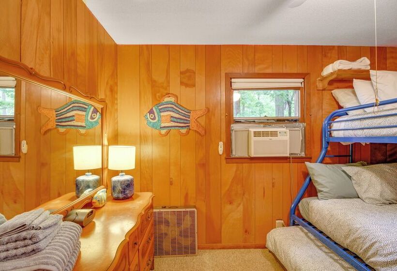 Sullivan Lake Retreat W/ Private Dock + Fire Pit!