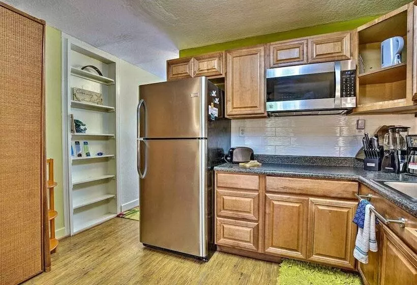 ホテル Kona Islander Inn Condos