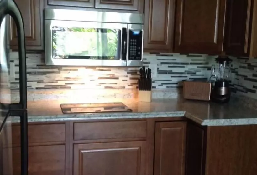 ホテル Kona Islander Inn Condos