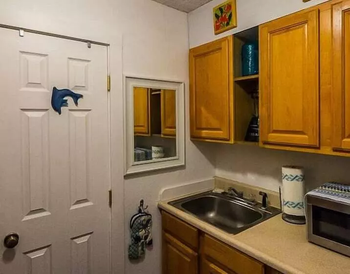 ホテル Kona Islander Inn Condos