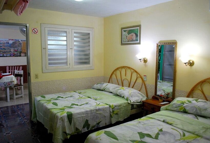 پانسیون Casa Carmen & Daniel