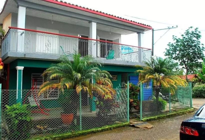 ペンション Casa Carmen & Daniel
