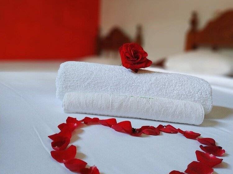 پانسیون Casa Nochea Y Familia