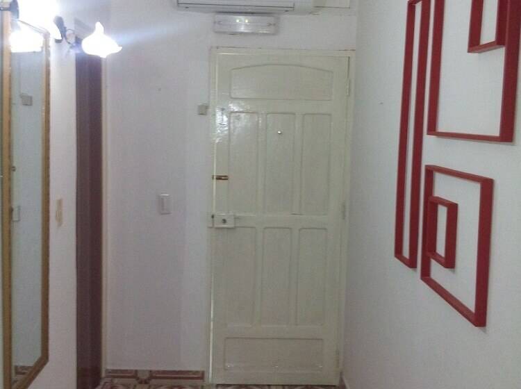 پانسیون Casa Nochea Y Familia