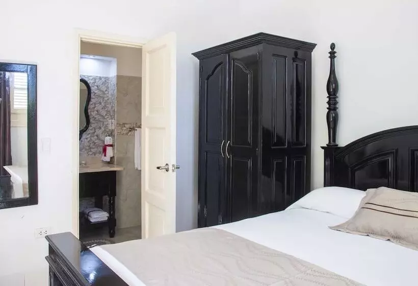 ペンション Hostal La Hiedra