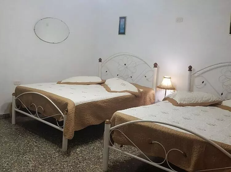 ペンション Villa La Esquinita