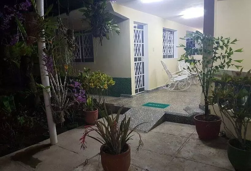 ペンション Villa La Esquinita