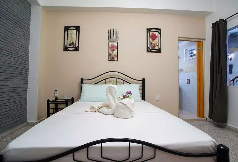Riki's Hostal