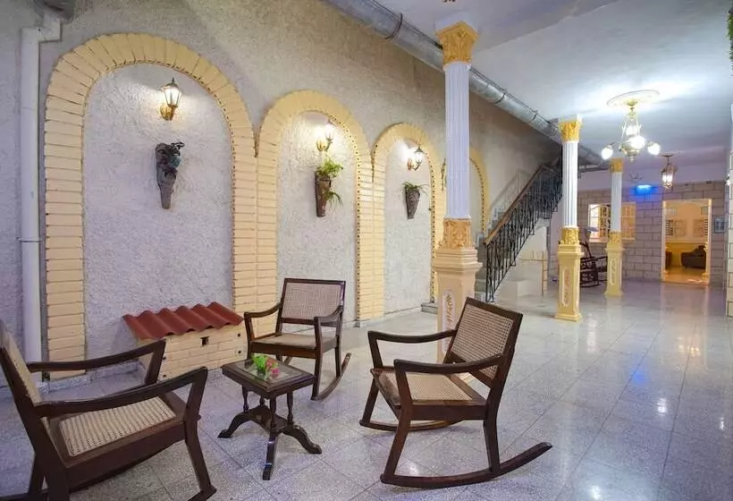Riki's Hostal