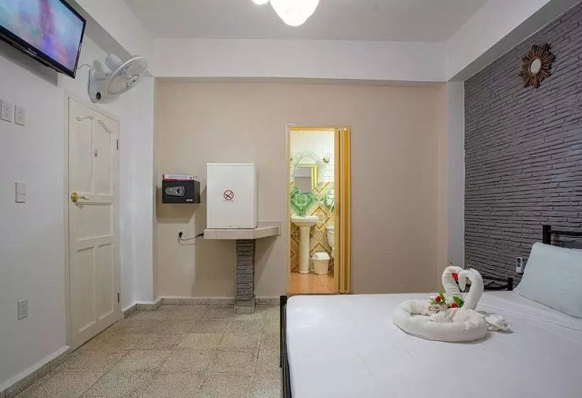 Riki's Hostal