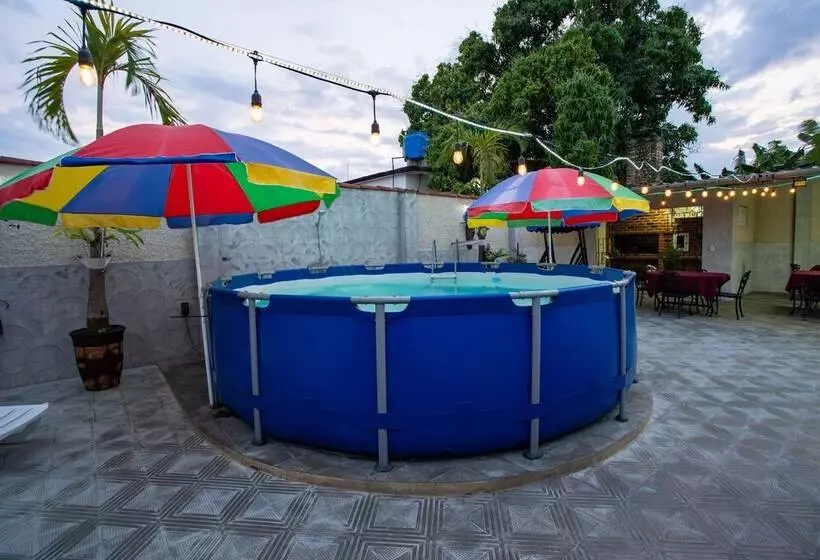 Riki's Hostal