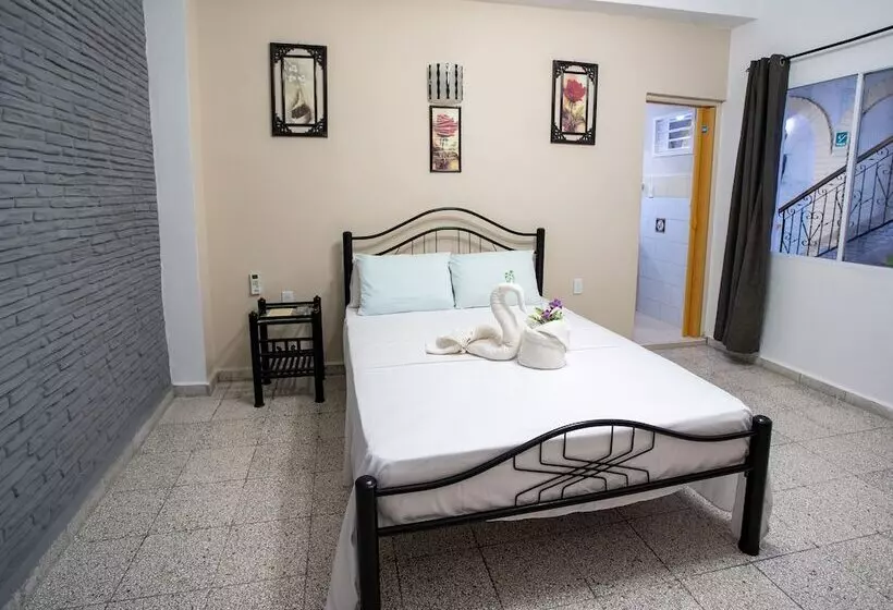 Riki's Hostal