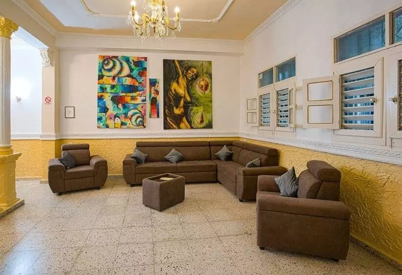 Riki's Hostal