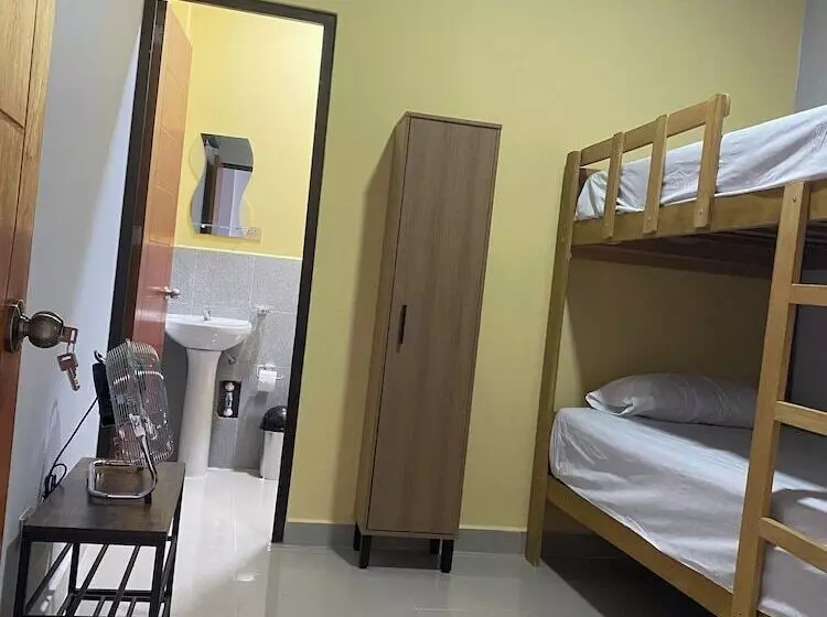 هتل Royal Mancora
