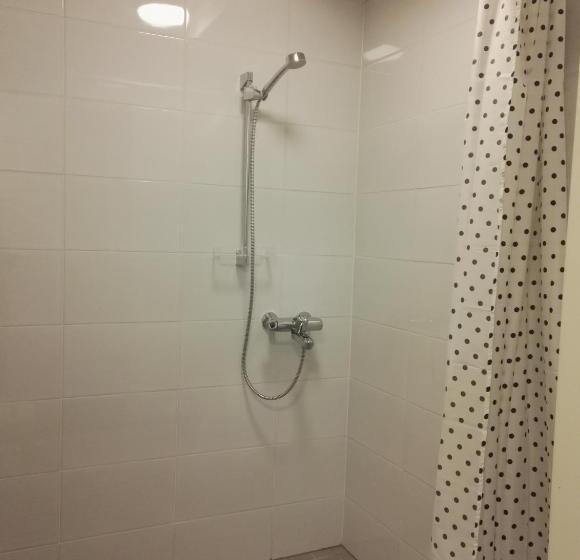 هاستل Savonlinnan Kansanopisto   Wanha Pappila