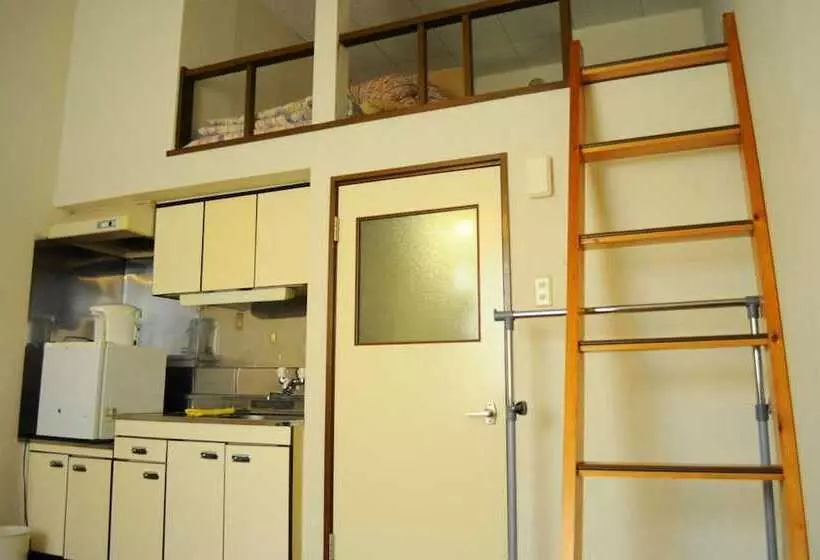 Retkeilymaja Petit Hotel Koizumi