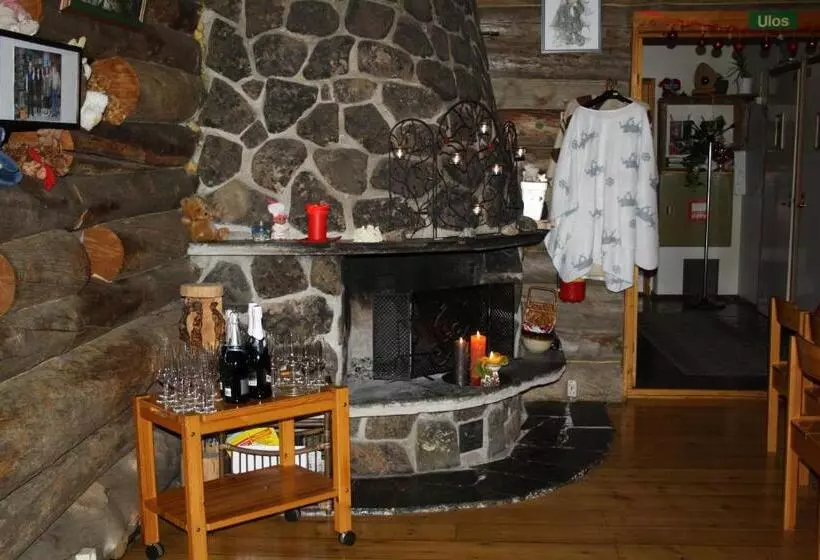 Aamiaismajoitus (B&B) Neljän Tuulen Tupa