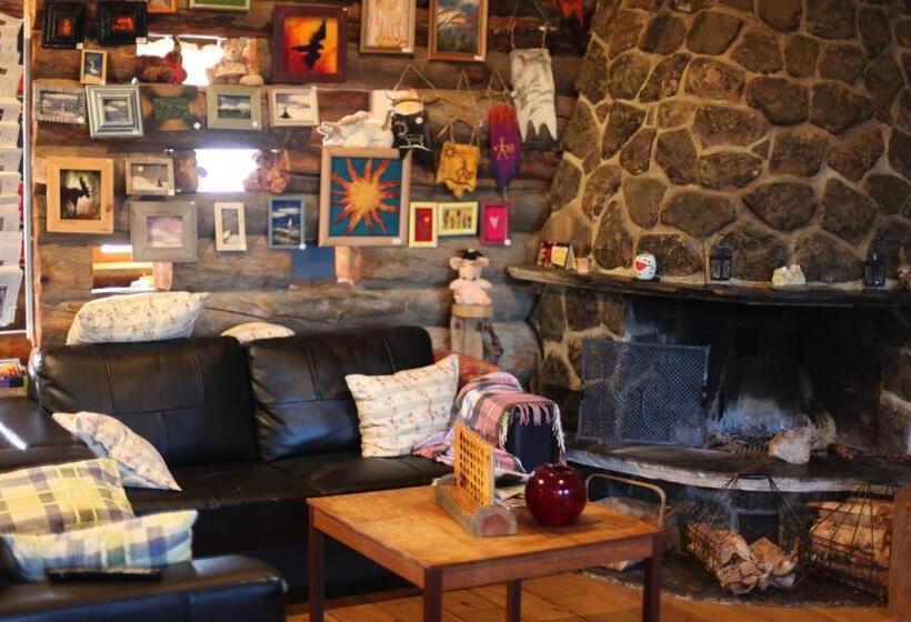 مبيت وإفطار Neljän Tuulen Tupa