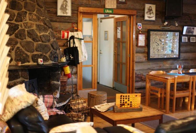 مبيت وإفطار Neljän Tuulen Tupa