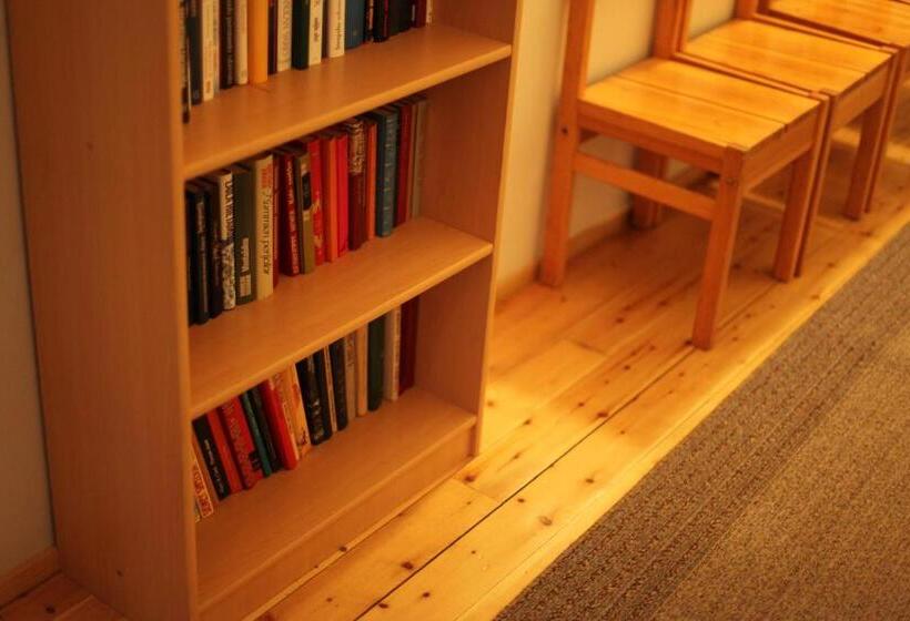 مبيت وإفطار Neljän Tuulen Tupa