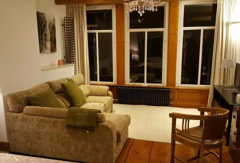 Aamiaismajoitus (B&B) Suites Aan De Singel By Vera