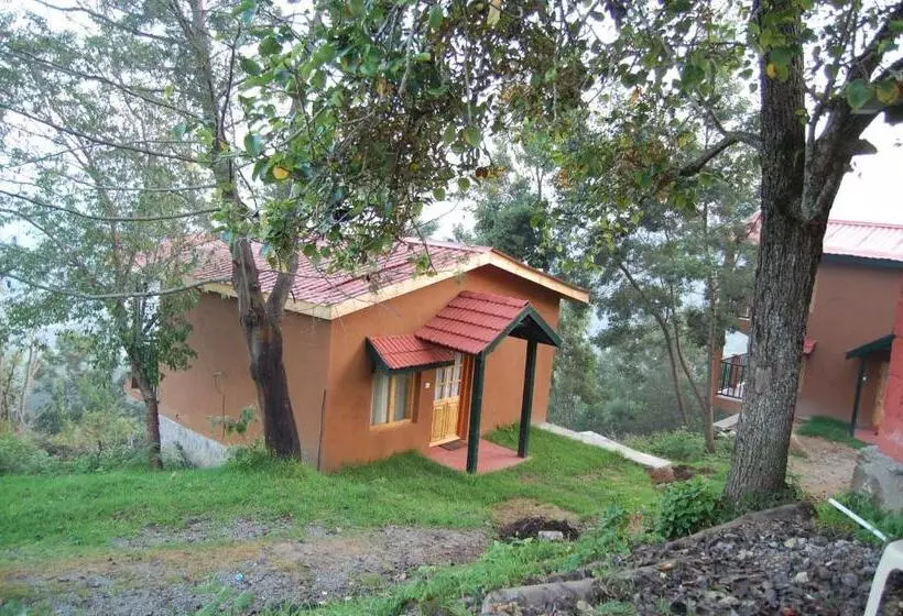 ベッドアンドブレックファースト Surya Holidays Kodaikanal