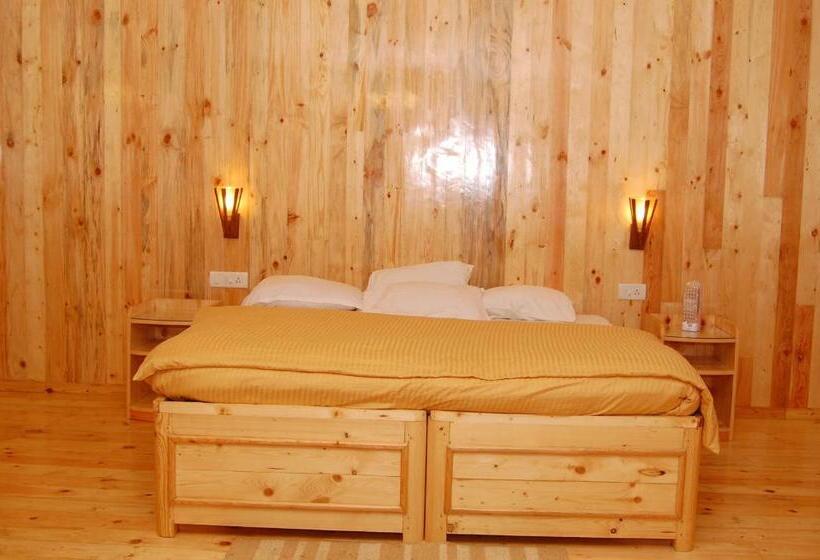 민박 Surya Holidays Kodaikanal