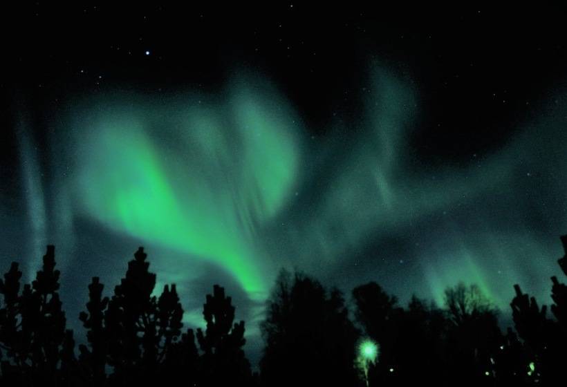 مبيت وإفطار Wanha Autti Camping Rovaniemi