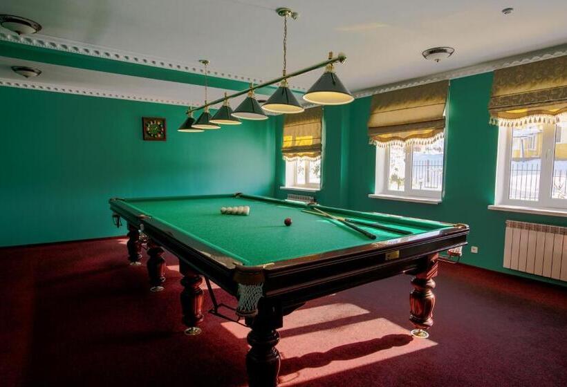 Отель курортний комплекс Santa Maria