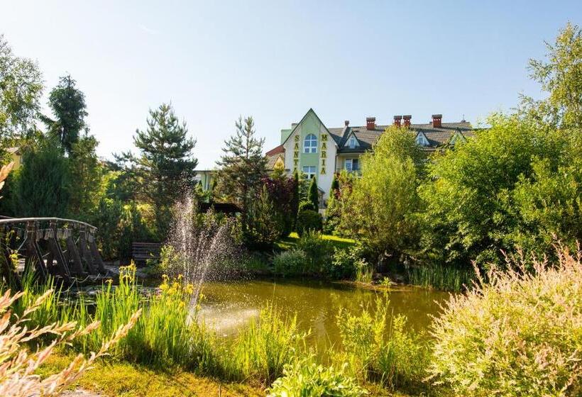 Отель курортний комплекс Santa Maria