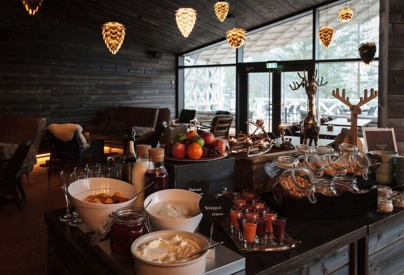 Hotel Arctic Treehouse