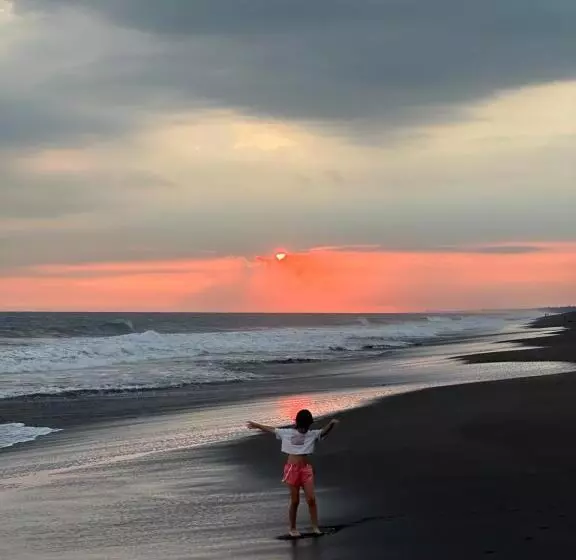 هتل Atelie Del Mar