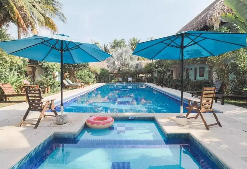 هتل Atelie Del Mar
