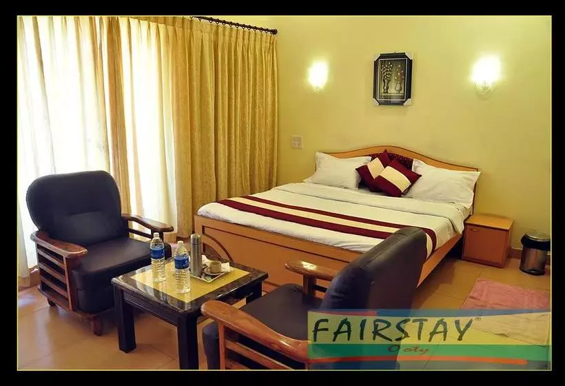 Hotelli Fairstay Resort Ooty