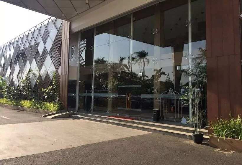 Akshaya Hotel Karawang