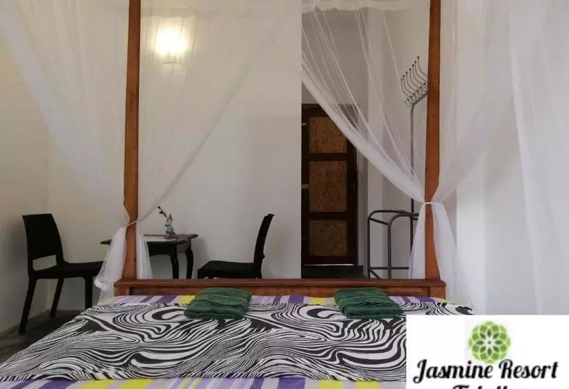 ホテル Jasmine Resort Thalalla