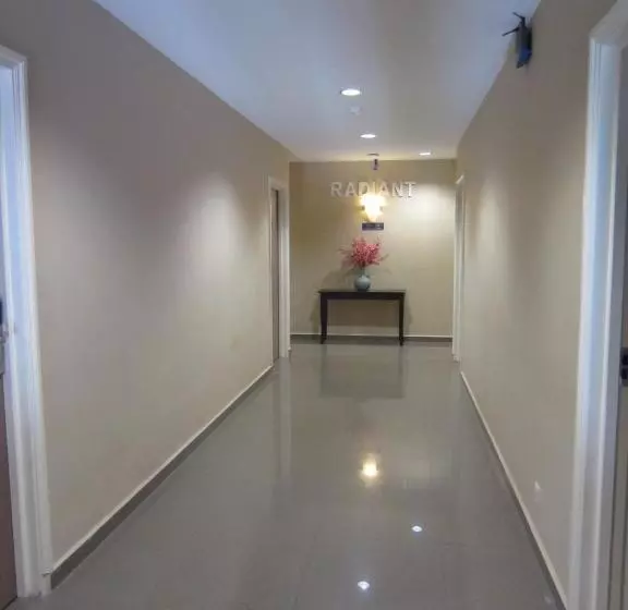 Hotel Radiant