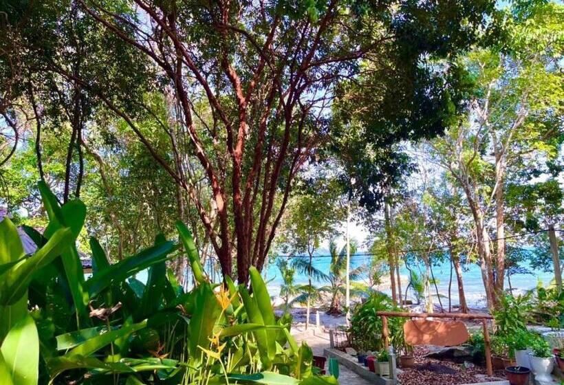 בית מלון כפרי The Wavy Sailor Bungalow S