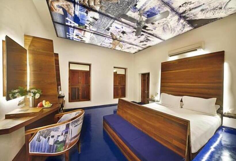 בית מלון כפרי Tanjore Hi