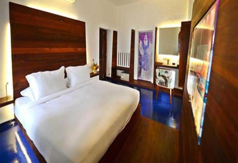 בית מלון כפרי Tanjore Hi